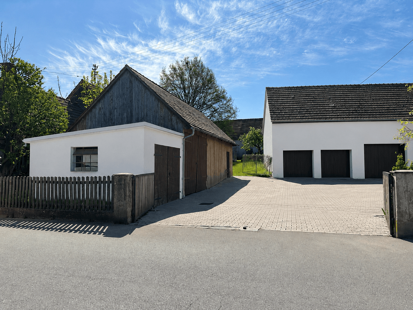 Prodej domu 240 m², pozemek 1.700 m², Aindling, Bavorsko Prodej domu 240 m², pozemek 1.700 m², Aindling, Bavorsko