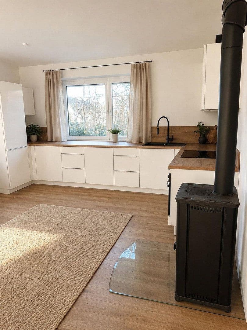Prodej domu 240 m², pozemek 1.700 m², Aindling, Bavorsko Prodej domu 240 m², pozemek 1.700 m², Aindling, Bavorsko