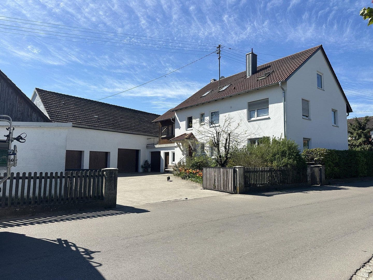 Prodej domu 240 m², pozemek 1.700 m², Aindling, Bavorsko Prodej domu 240 m², pozemek 1.700 m², Aindling, Bavorsko