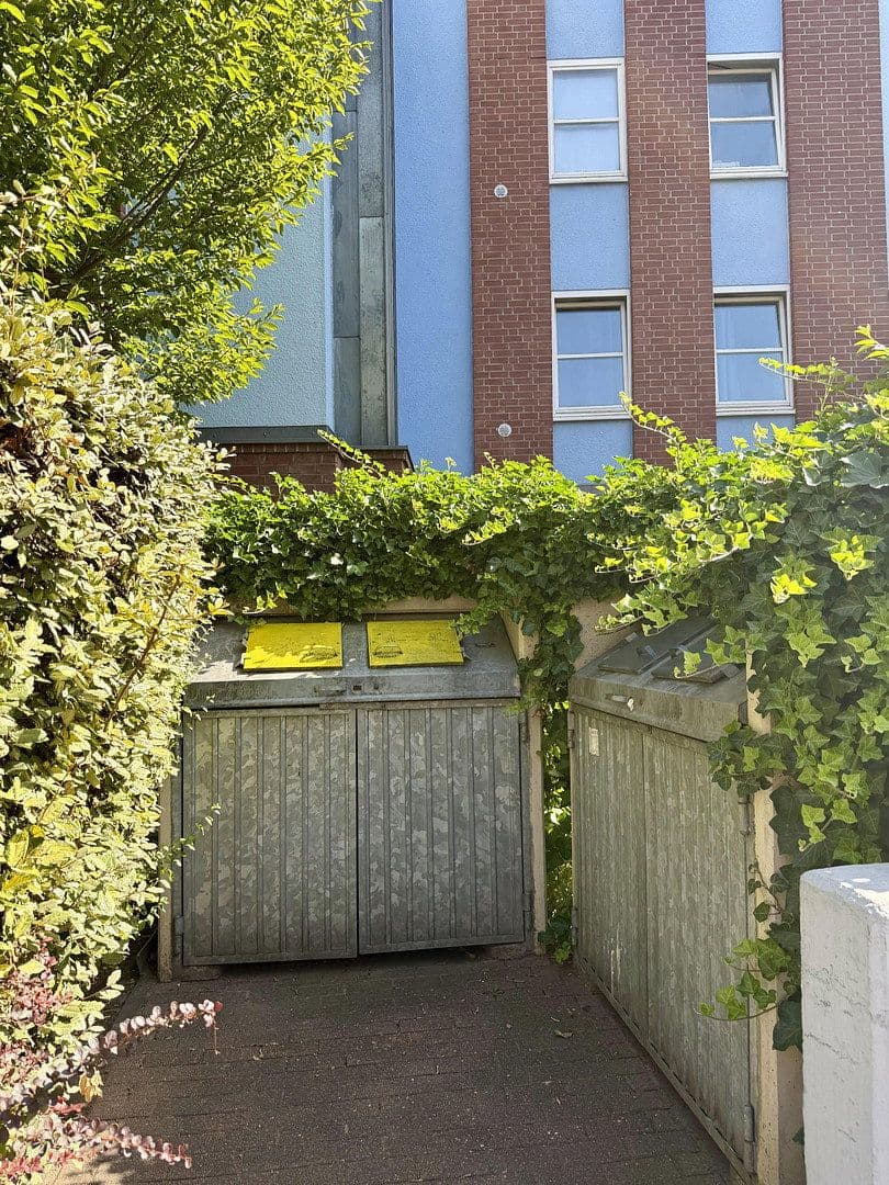 Prodej bytu 1+1 33 m², Rosmarinstr. 22, Düsseldorf, Severní Porýní-Vestfálsko Prodej bytu 1+1 33 m², Rosmarinstr. 22, Düsseldorf, Severní Porýní-Vestfálsko