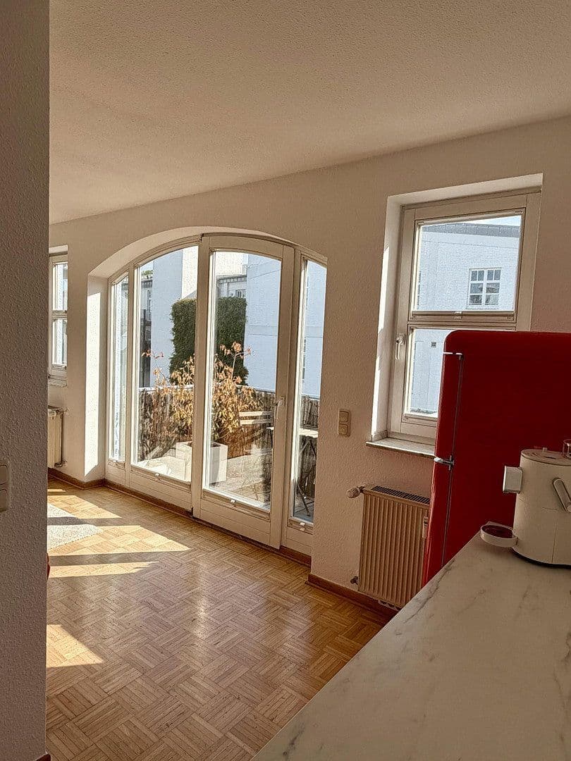 Prodej bytu 1+1 33 m², Rosmarinstr. 22, Düsseldorf, Severní Porýní-Vestfálsko Prodej bytu 1+1 33 m², Rosmarinstr. 22, Düsseldorf, Severní Porýní-Vestfálsko