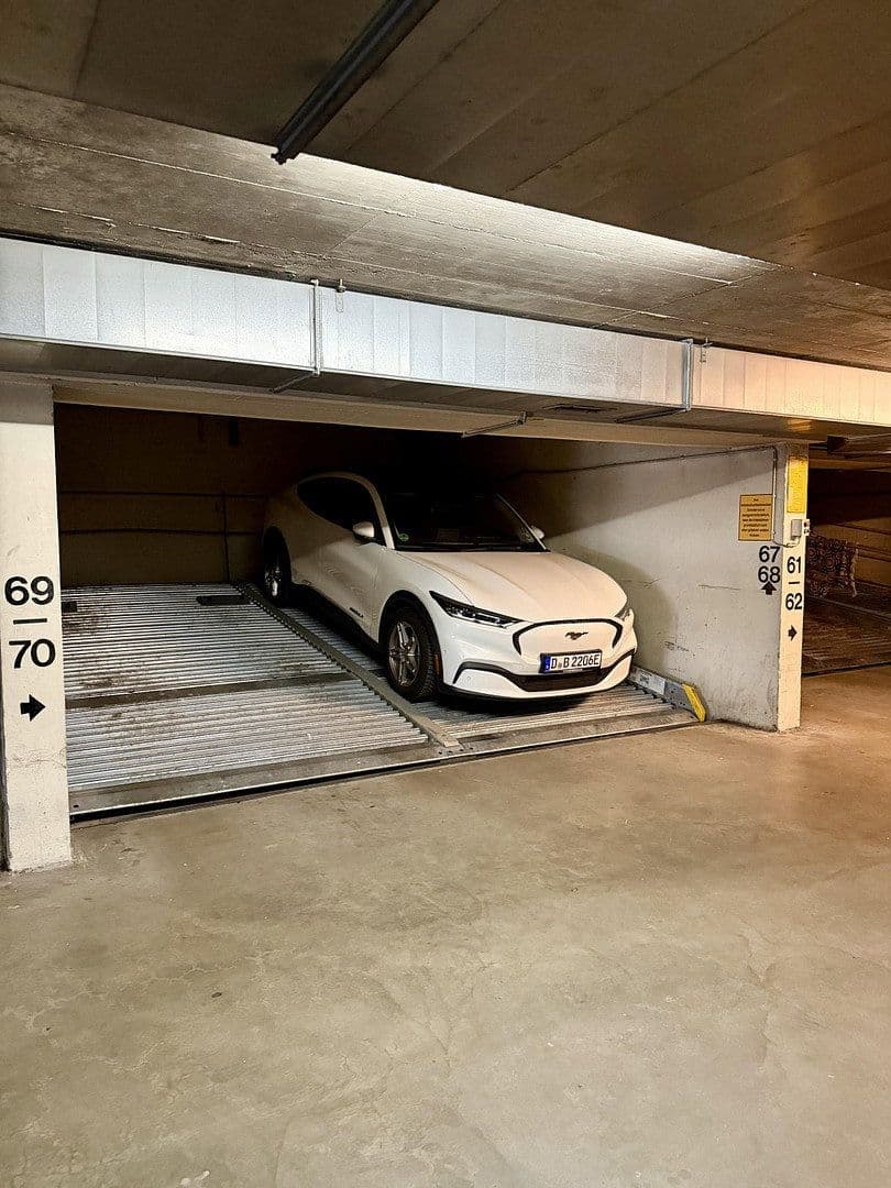 Prodej bytu 1+1 33 m², Rosmarinstr. 22, Düsseldorf, Severní Porýní-Vestfálsko Prodej bytu 1+1 33 m², Rosmarinstr. 22, Düsseldorf, Severní Porýní-Vestfálsko
