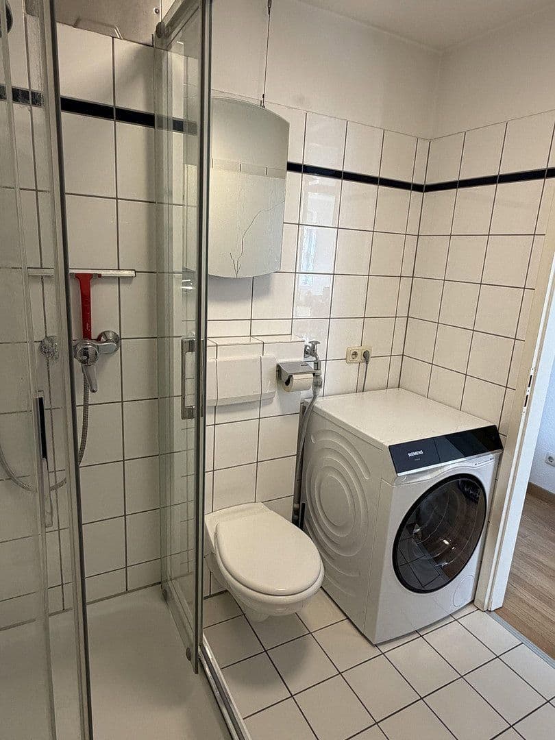 Prodej bytu 1+1 33 m², Rosmarinstr. 22, Düsseldorf, Severní Porýní-Vestfálsko Prodej bytu 1+1 33 m², Rosmarinstr. 22, Düsseldorf, Severní Porýní-Vestfálsko