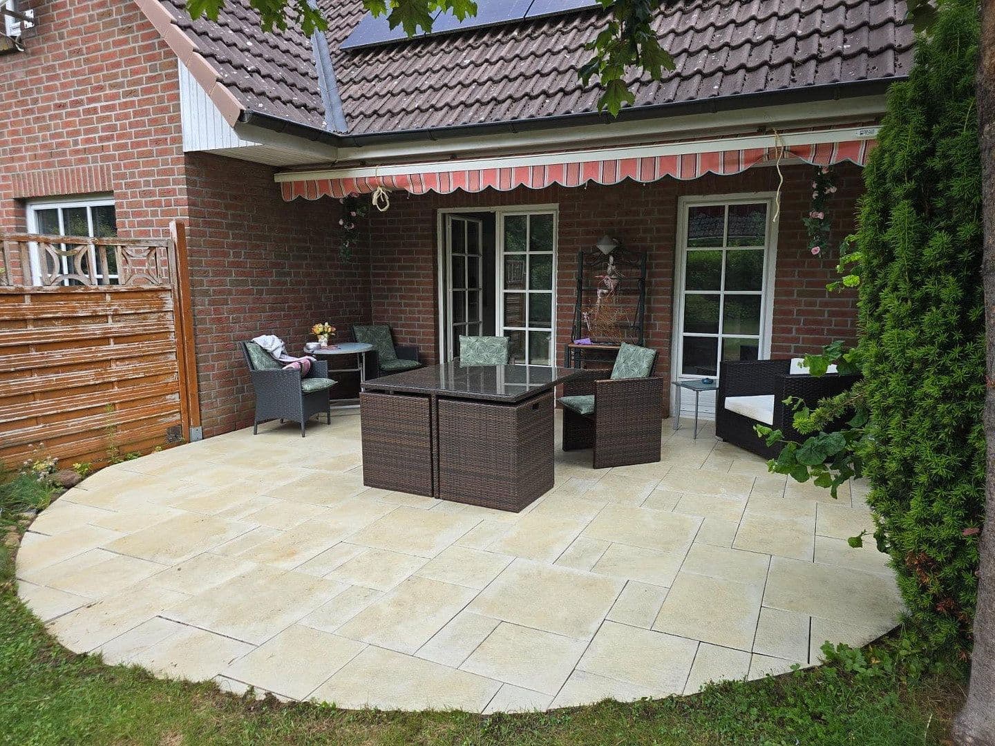 Prodej domu 282 m², pozemek 1.914 m², Handeloh, Dolní Sasko Prodej domu 282 m², pozemek 1.914 m², Handeloh, Dolní Sasko