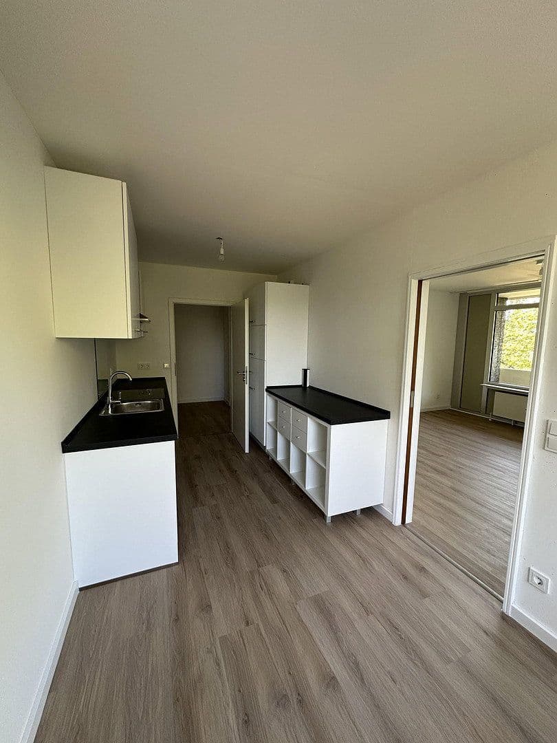 Pronájem bytu 3+1 81 m², Eisenacher Straße 4, Koblenz, Porýní-Falc Pronájem bytu 3+1 81 m², Eisenacher Straße 4, Koblenz, Porýní-Falc
