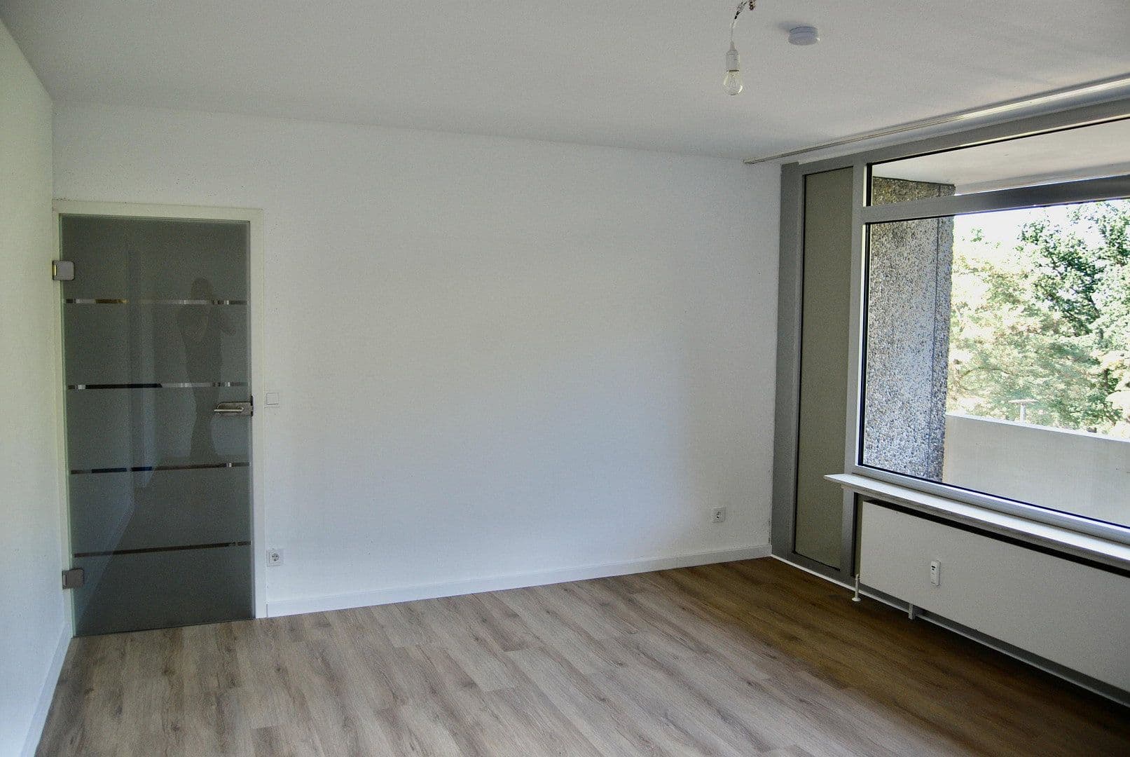 Pronájem bytu 3+1 81 m², Eisenacher Straße 4, Koblenz, Porýní-Falc Pronájem bytu 3+1 81 m², Eisenacher Straße 4, Koblenz, Porýní-Falc