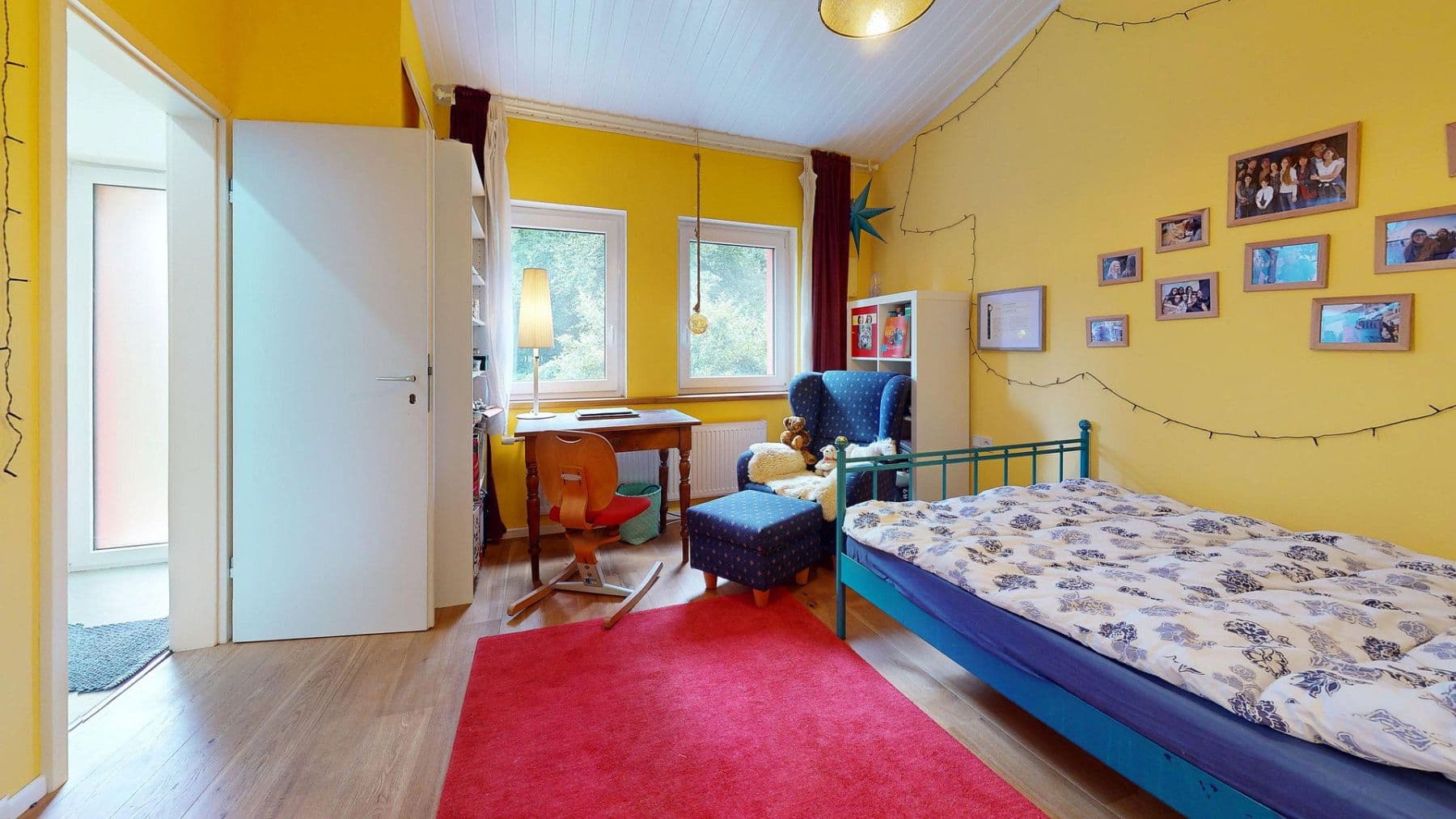Prodej domu 291 m², pozemek 2.464 m², Daimlerstr. 14, Taunusstein, Hessen Prodej domu 291 m², pozemek 2.464 m², Daimlerstr. 14, Taunusstein, Hessen