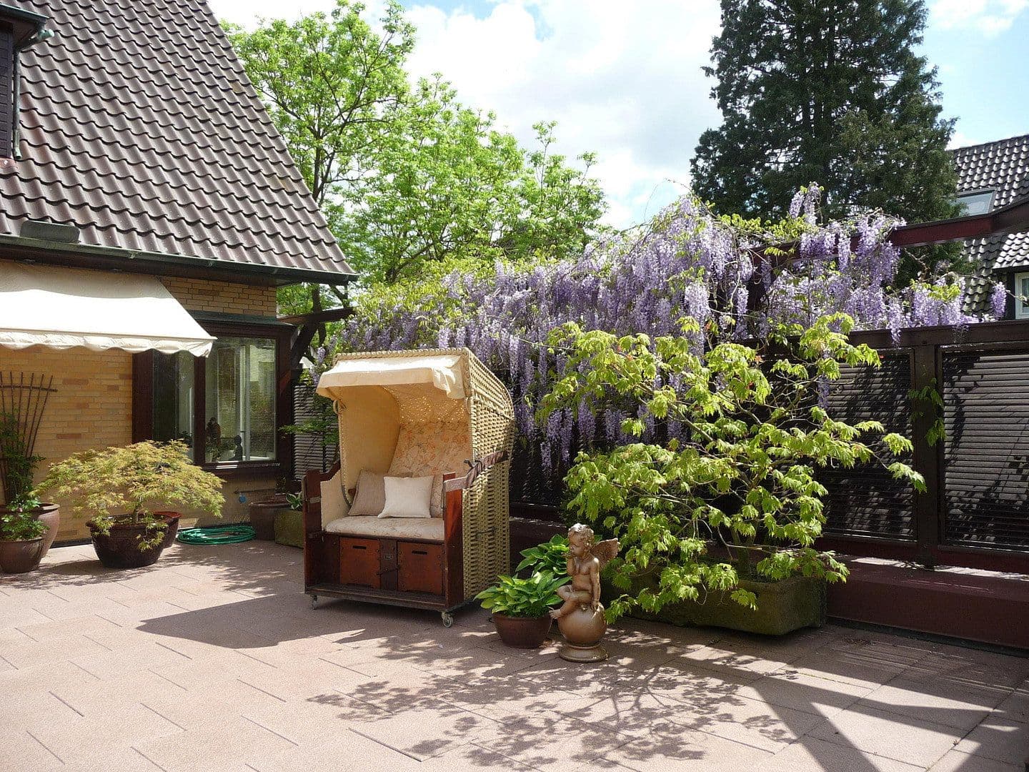 Prodej domu 585 m², pozemek 1.000 m², Helpsen, Dolní Sasko Prodej domu 585 m², pozemek 1.000 m², Helpsen, Dolní Sasko