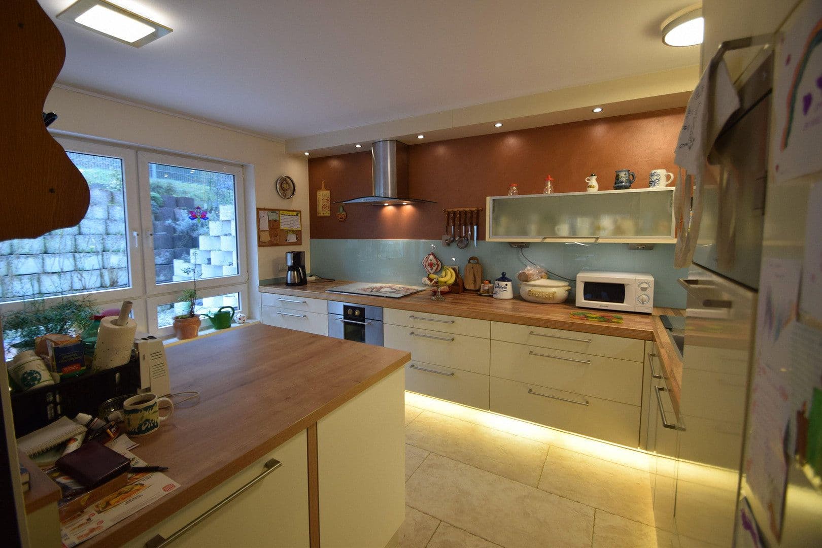 Prodej bytu 3+1 134 m², Meisenweg 2, Bad Neuenahr-Ahrweiler, Porýní-Falc Prodej bytu 3+1 134 m², Meisenweg 2, Bad Neuenahr-Ahrweiler, Porýní-Falc