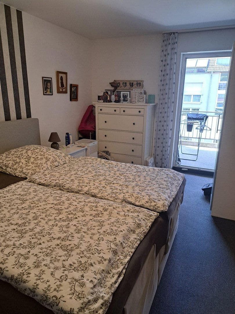 Prodej bytu 2+kk 75 m², Oberhausen, Severní Porýní-Vestfálsko Prodej bytu 2+kk 75 m², Oberhausen, Severní Porýní-Vestfálsko