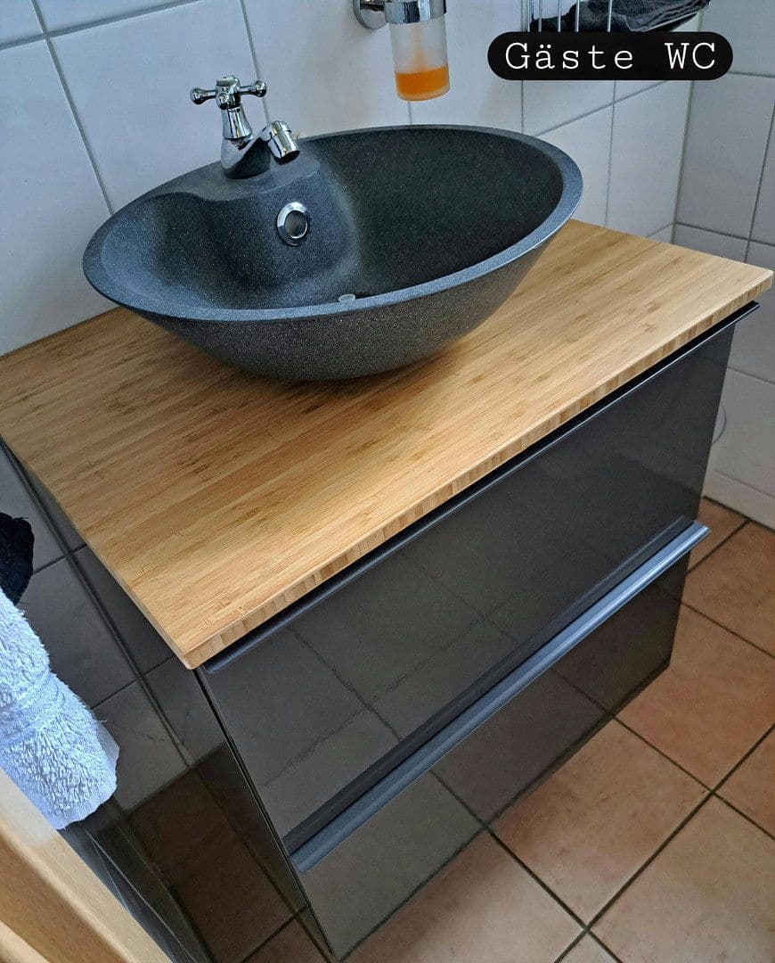 Prodej bytu 2+kk 75 m², Oberhausen, Severní Porýní-Vestfálsko Prodej bytu 2+kk 75 m², Oberhausen, Severní Porýní-Vestfálsko
