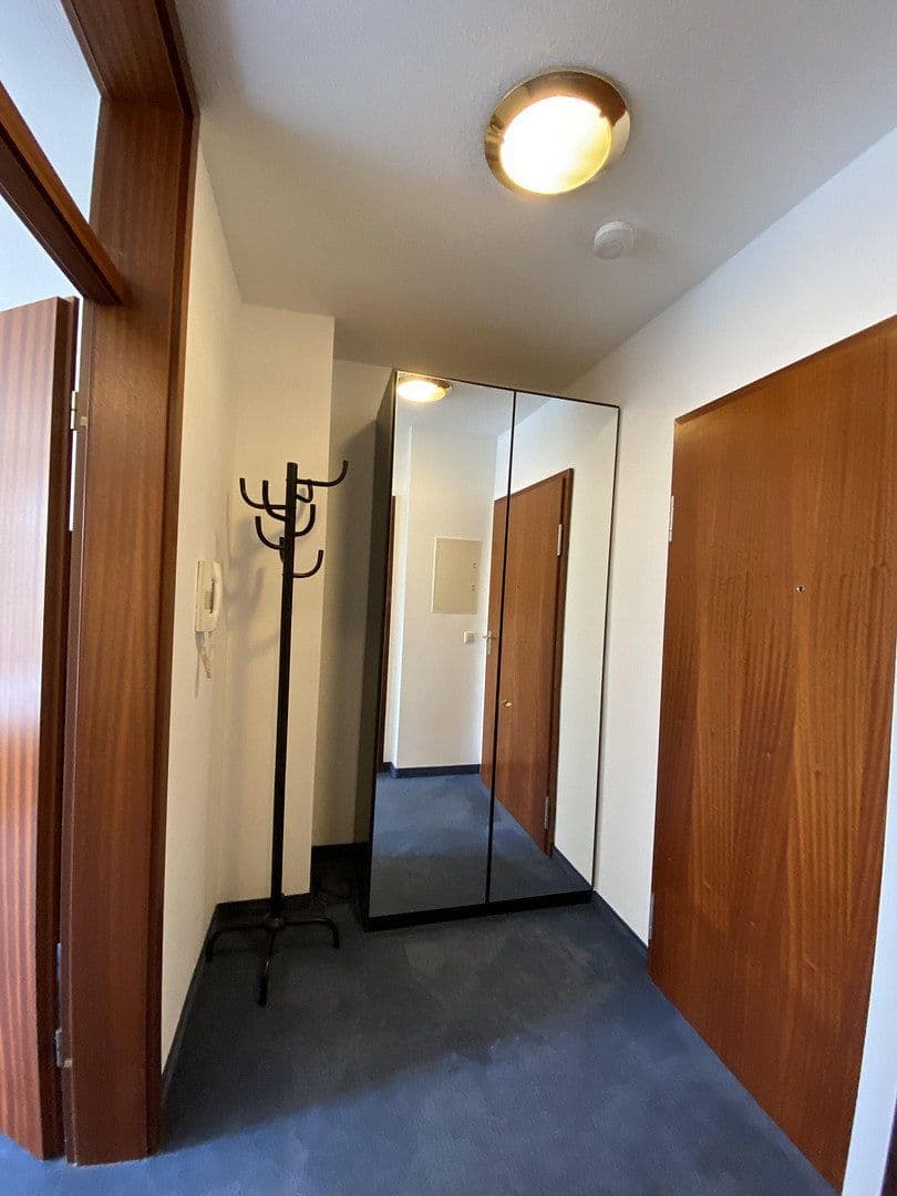 Pronájem bytu 1+1 25 m², Karl-Bröger-Straße 18, Nürnberg, Bavorsko Pronájem bytu 1+1 25 m², Karl-Bröger-Straße 18, Nürnberg, Bavorsko