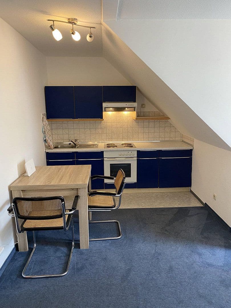 Pronájem bytu 1+1 25 m², Karl-Bröger-Straße 18, Nürnberg, Bavorsko Pronájem bytu 1+1 25 m², Karl-Bröger-Straße 18, Nürnberg, Bavorsko