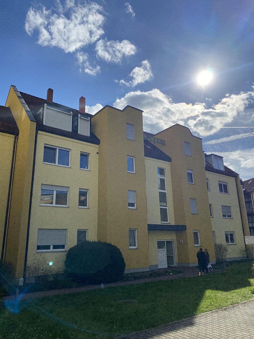 Pronájem bytu 1+1 25 m², Karl-Bröger-Straße 18, Nürnberg, Bavorsko Pronájem bytu 1+1 25 m², Karl-Bröger-Straße 18, Nürnberg, Bavorsko