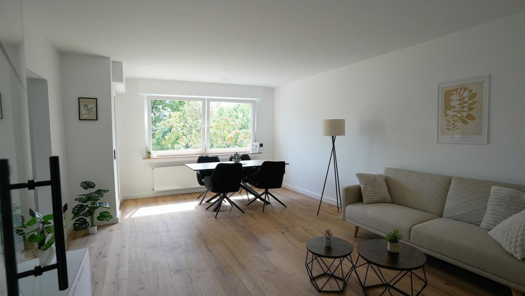 Prodej bytu 3+1 81 m², Bad Sassendorf, Severní Porýní-Vestfálsko Prodej bytu 3+1 81 m², Bad Sassendorf, Severní Porýní-Vestfálsko
