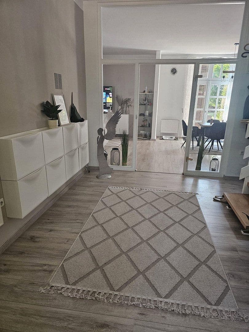 Pronájem domu 250 m², pozemek 2.000 m², Borgholzhausen, Severní Porýní-Vestfálsko Pronájem domu 250 m², pozemek 2.000 m², Borgholzhausen, Severní Porýní-Vestfálsko