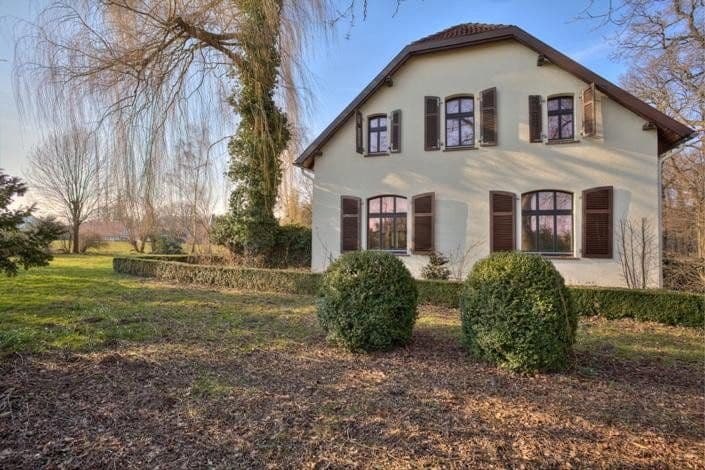 Pronájem domu 250 m², pozemek 2.000 m², Borgholzhausen, Severní Porýní-Vestfálsko Pronájem domu 250 m², pozemek 2.000 m², Borgholzhausen, Severní Porýní-Vestfálsko