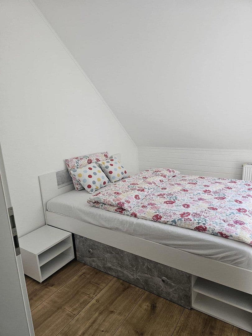 Pronájem domu 250 m², pozemek 2.000 m², Borgholzhausen, Severní Porýní-Vestfálsko Pronájem domu 250 m², pozemek 2.000 m², Borgholzhausen, Severní Porýní-Vestfálsko