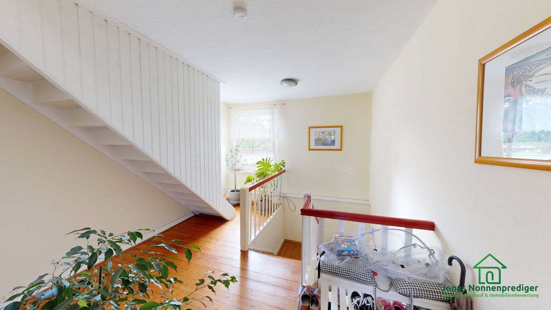 Prodej domu 296 m², pozemek 964 m², Gadebuscher Straße 136, Schwerin, Mecklenburg-Vorpommern Prodej domu 296 m², pozemek 964 m², Gadebuscher Straße 136, Schwerin, Mecklenburg-Vorpommern
