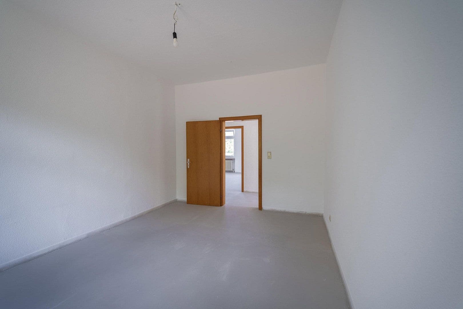 Prodej domu 262 m², pozemek 376 m², In der Märtschelt 8, Cochem, Porýní-Falc Prodej domu 262 m², pozemek 376 m², In der Märtschelt 8, Cochem, Porýní-Falc