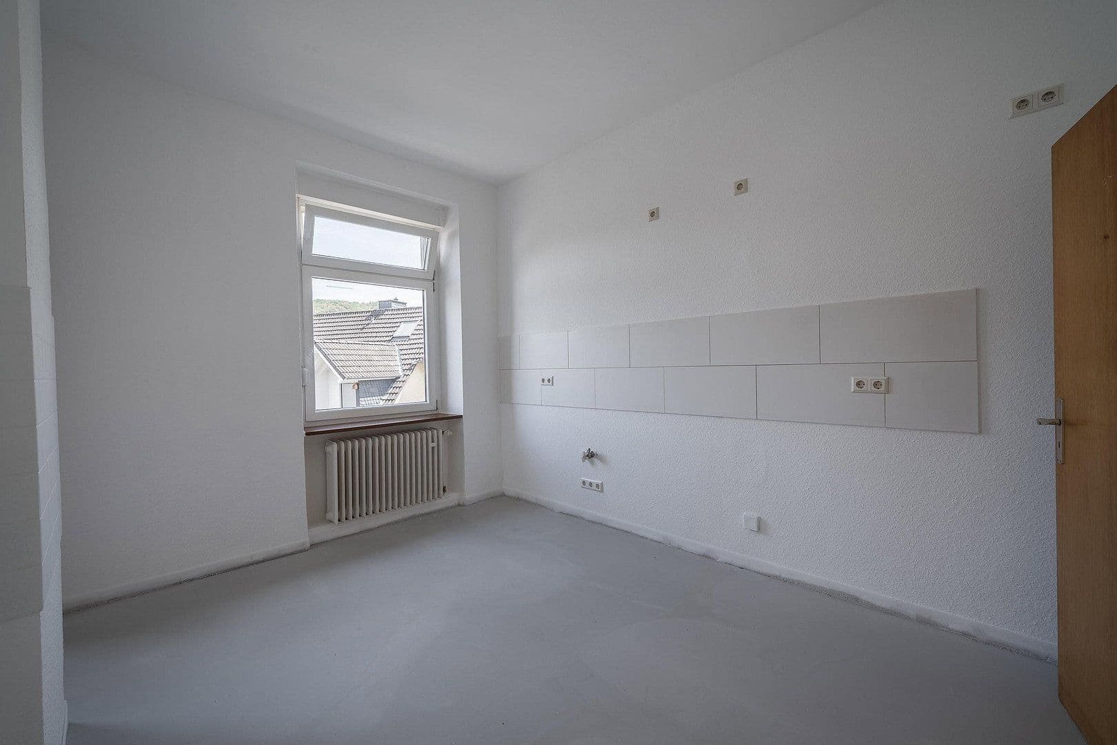Prodej domu 262 m², pozemek 376 m², In der Märtschelt 8, Cochem, Porýní-Falc Prodej domu 262 m², pozemek 376 m², In der Märtschelt 8, Cochem, Porýní-Falc