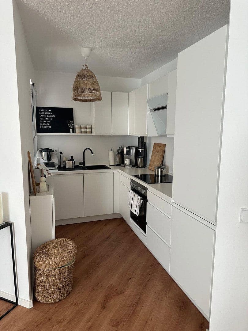 Pronájem bytu 3+1 78 m², Flörsheim, Hessen Pronájem bytu 3+1 78 m², Flörsheim, Hessen