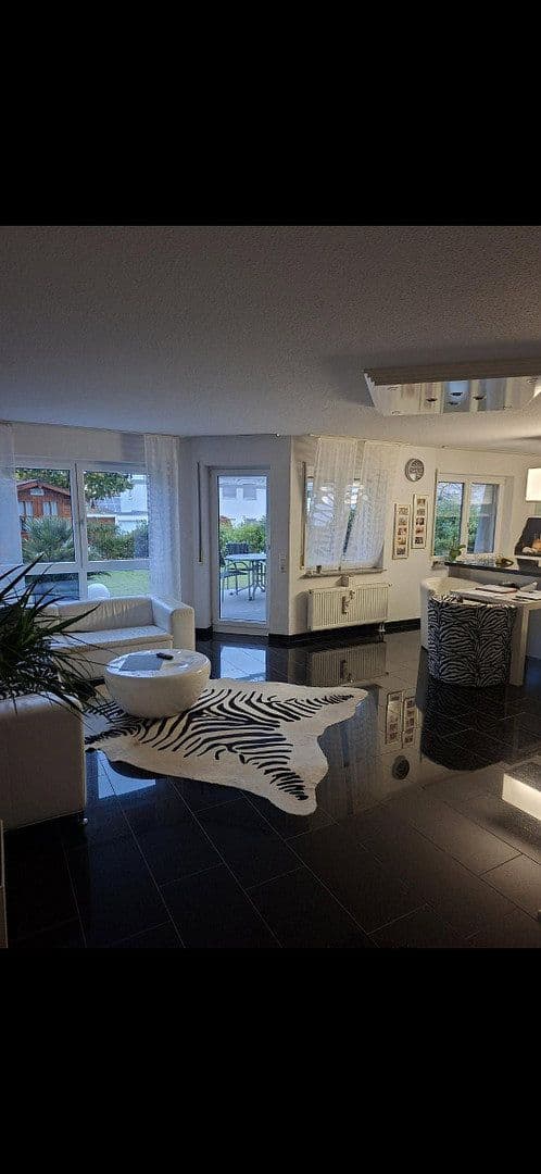 Prodej bytu 2+kk 75 m², Marbach am Neckar, Bádensko-Württembersko Prodej bytu 2+kk 75 m², Marbach am Neckar, Bádensko-Württembersko