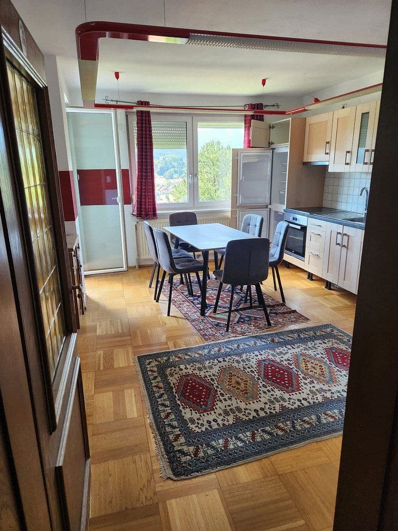 Prodej domu 152 m², pozemek 1.460 m², Schwimmbadstraße 31, Neumarkt in der Steiermark, Štýrsko Prodej domu 152 m², pozemek 1.460 m², Schwimmbadstraße 31, Neumarkt in der Steiermark, Štýrsko