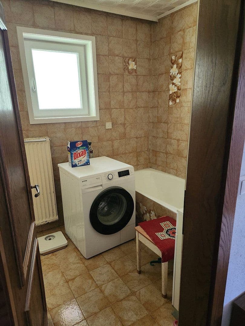 Prodej domu 152 m², pozemek 1.460 m², Schwimmbadstraße 31, Neumarkt in der Steiermark, Štýrsko Prodej domu 152 m², pozemek 1.460 m², Schwimmbadstraße 31, Neumarkt in der Steiermark, Štýrsko