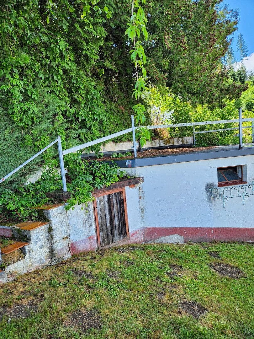 Prodej domu 152 m², pozemek 1.460 m², Schwimmbadstraße 31, Neumarkt in der Steiermark, Štýrsko Prodej domu 152 m², pozemek 1.460 m², Schwimmbadstraße 31, Neumarkt in der Steiermark, Štýrsko
