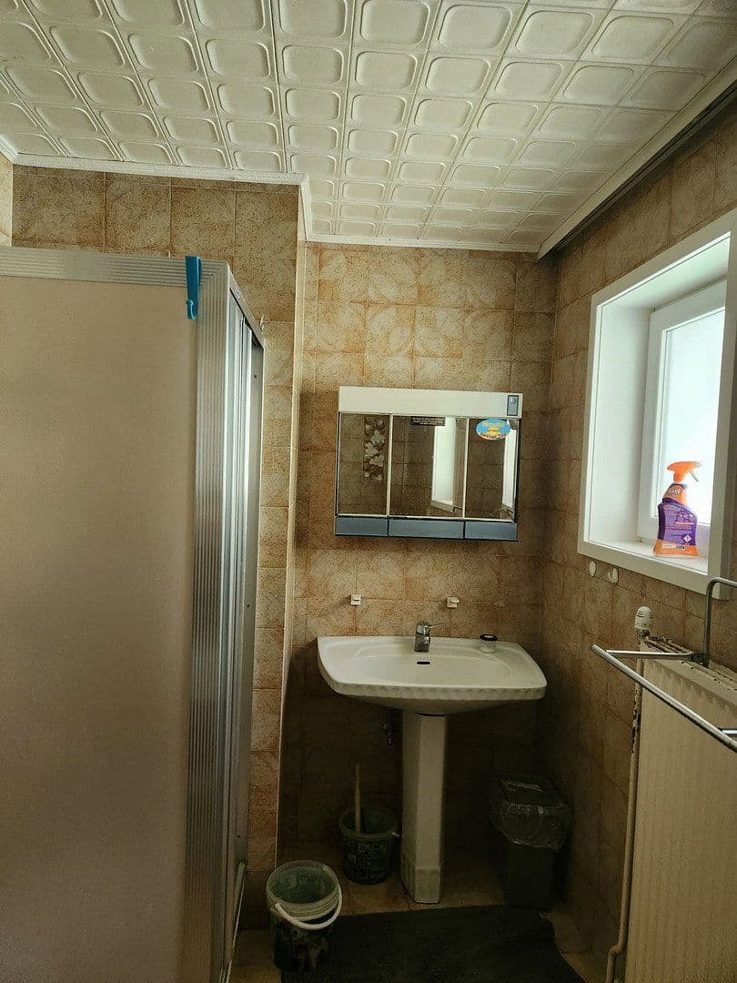 Prodej domu 152 m², pozemek 1.460 m², Schwimmbadstraße 31, Neumarkt in der Steiermark, Štýrsko Prodej domu 152 m², pozemek 1.460 m², Schwimmbadstraße 31, Neumarkt in der Steiermark, Štýrsko