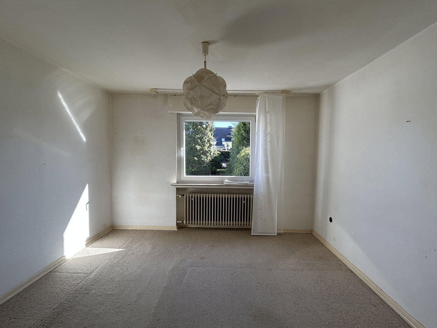 Prodej domu 113 m², pozemek 558 m², Bergkamen, Severní Porýní-Vestfálsko Prodej domu 113 m², pozemek 558 m², Bergkamen, Severní Porýní-Vestfálsko