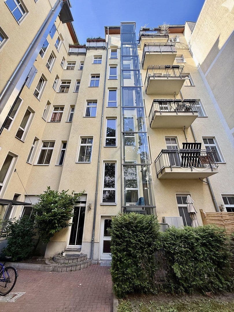 Prodej bytu 2+1 89 m², Dunckerstr. 8a, Berlin, Berlín Prodej bytu 2+1 89 m², Dunckerstr. 8a, Berlin, Berlín