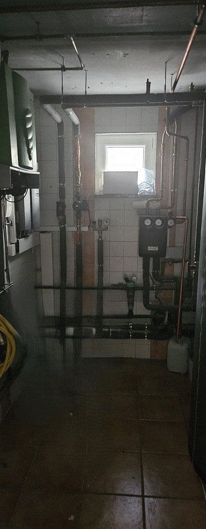 Prodej domu 209 m², pozemek 334 m², Lichtensteinstr., 64, Reutlingen, Bádensko-Württembersko Prodej domu 209 m², pozemek 334 m², Lichtensteinstr., 64, Reutlingen, Bádensko-Württembersko
