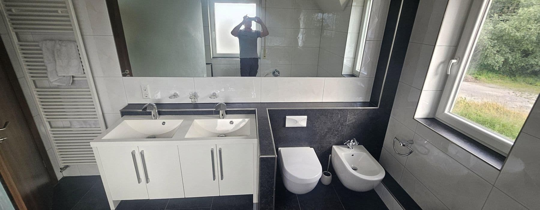 Prodej domu 209 m², pozemek 334 m², Lichtensteinstr., 64, Reutlingen, Bádensko-Württembersko Prodej domu 209 m², pozemek 334 m², Lichtensteinstr., 64, Reutlingen, Bádensko-Württembersko