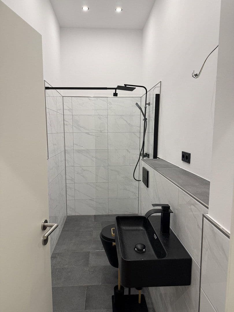 Pronájem bytu 1+1 30 m², Duisburg, Severní Porýní-Vestfálsko Pronájem bytu 1+1 30 m², Duisburg, Severní Porýní-Vestfálsko