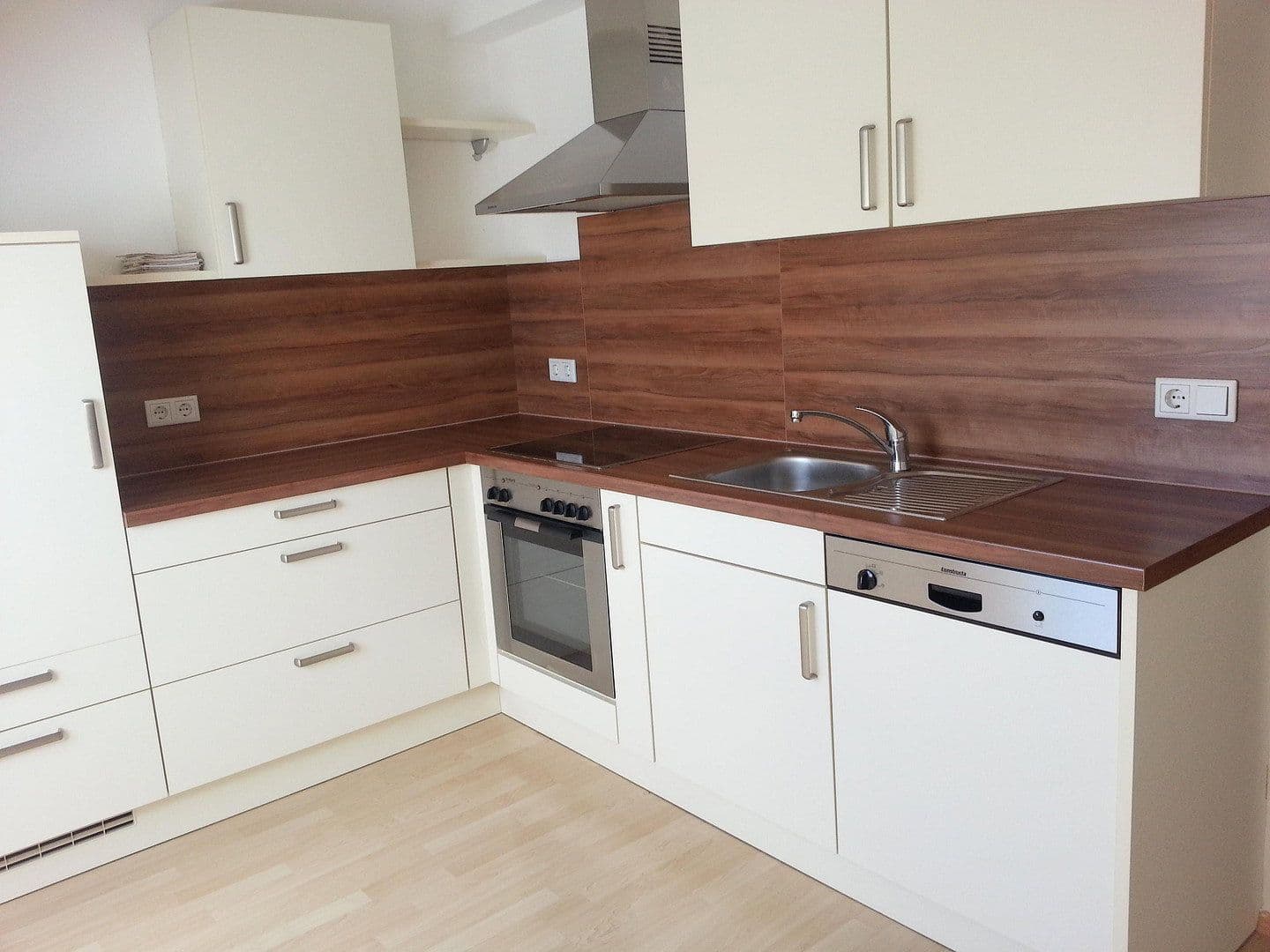 Pronájem bytu 3+1 63 m², Am Lengfelder 40, Leinach, Bavorsko Pronájem bytu 3+1 63 m², Am Lengfelder 40, Leinach, Bavorsko