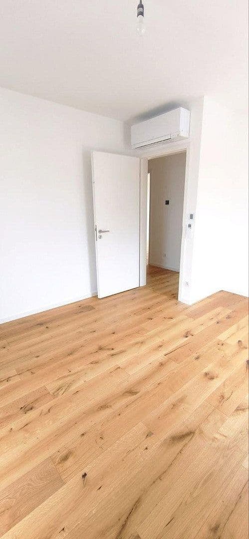 Prodej domu 150 m², pozemek 400 m², Akazienweg 12, Speyer, Porýní-Falc Prodej domu 150 m², pozemek 400 m², Akazienweg 12, Speyer, Porýní-Falc