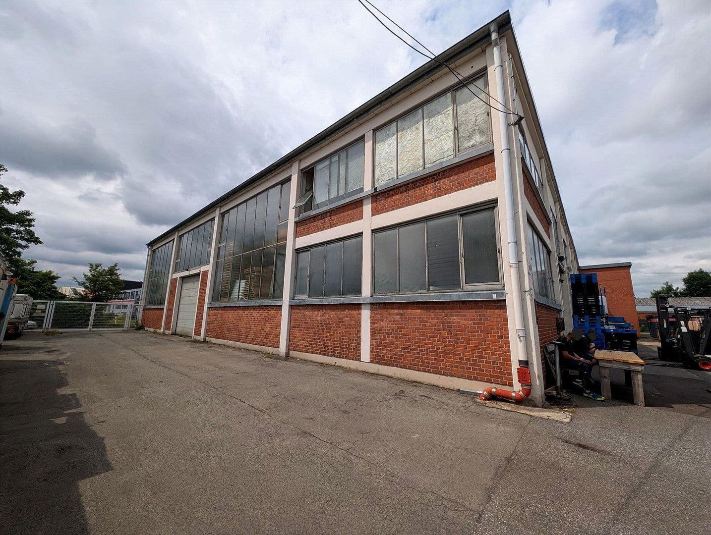 Prodej nebytového prostoru 6.749 m², Norderstedt, Šlesvicko-Holštýnsko Prodej nebytového prostoru 6.749 m², Norderstedt, Šlesvicko-Holštýnsko