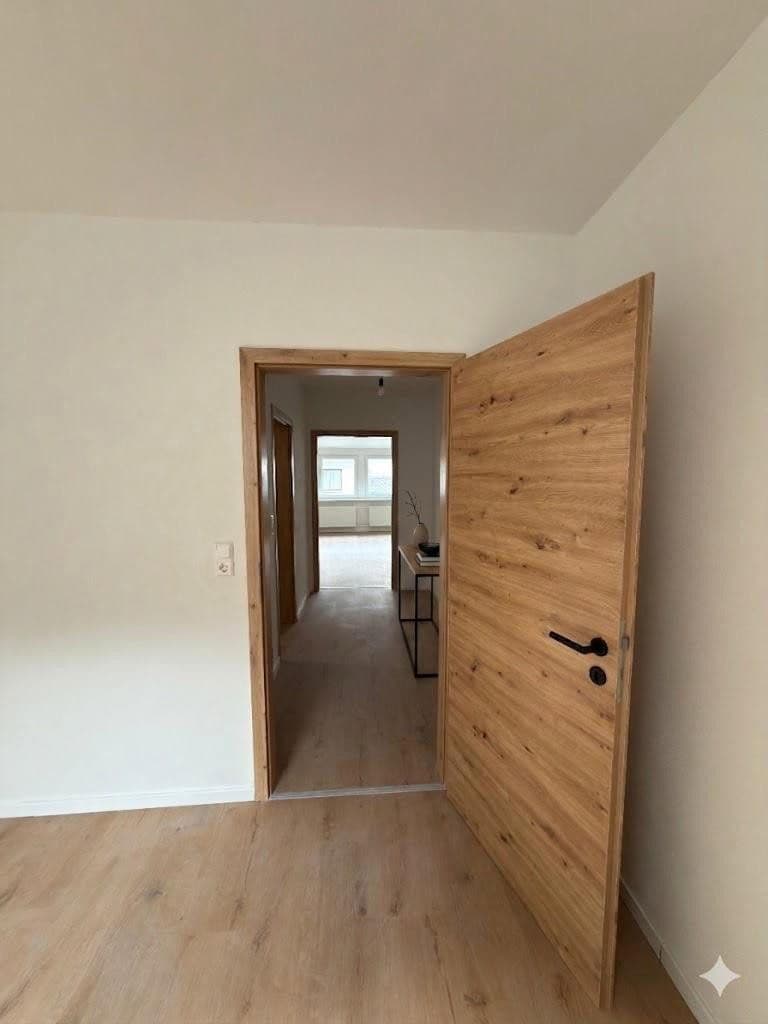Pronájem bytu 3+kk 130 m², Schlossberg 1, Sankt Goar, Porýní-Falc Pronájem bytu 3+kk 130 m², Schlossberg 1, Sankt Goar, Porýní-Falc