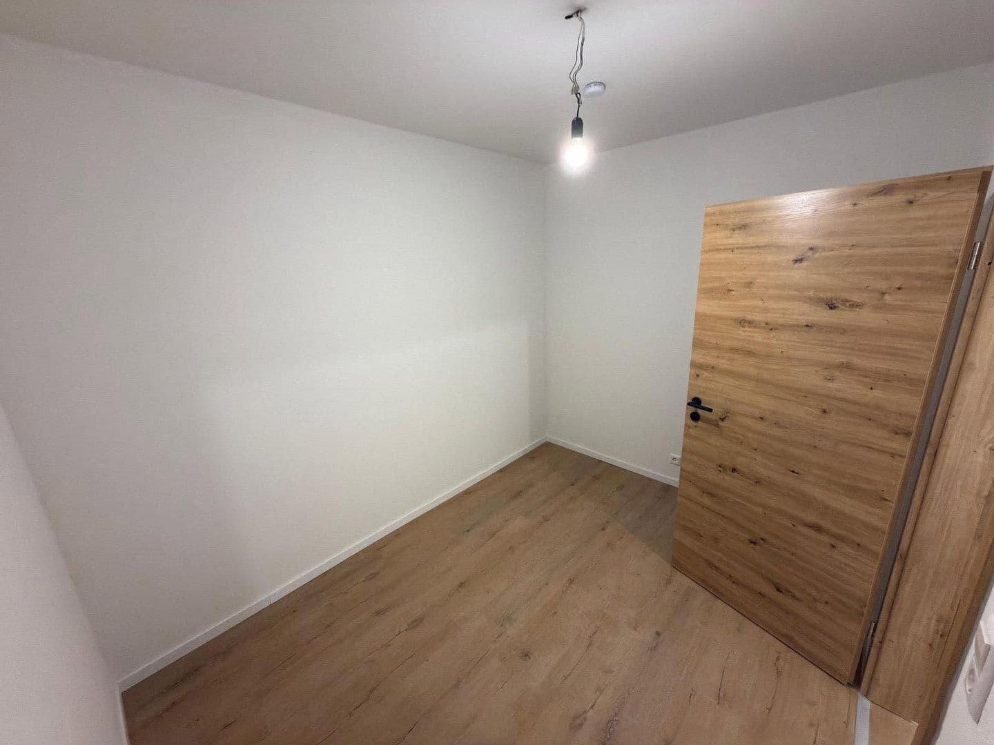 Pronájem bytu 3+kk 130 m², Schlossberg 1, Sankt Goar, Porýní-Falc Pronájem bytu 3+kk 130 m², Schlossberg 1, Sankt Goar, Porýní-Falc