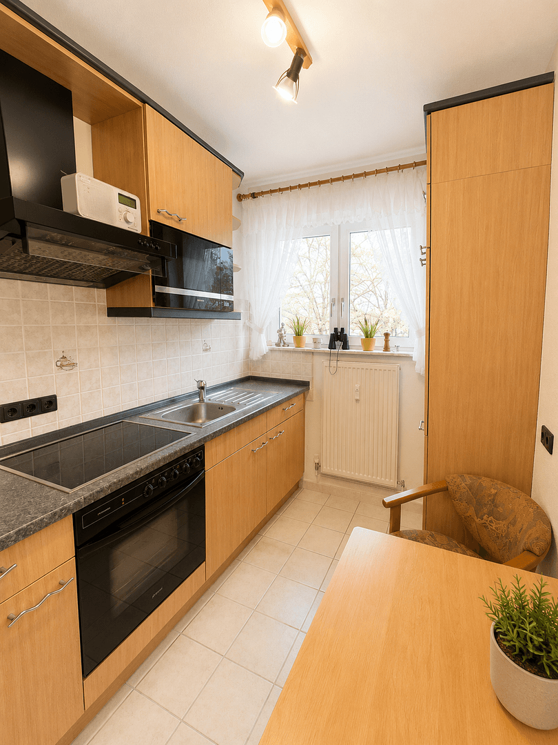 Pronájem bytu 3+1 63 m², Neuer Damm 40, Bremen, Bremen Pronájem bytu 3+1 63 m², Neuer Damm 40, Bremen, Bremen