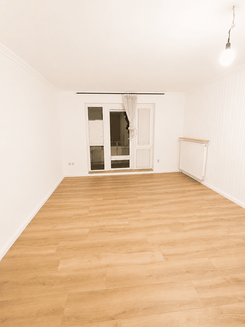 Pronájem bytu 3+1 63 m², Neuer Damm 40, Bremen, Bremen Pronájem bytu 3+1 63 m², Neuer Damm 40, Bremen, Bremen