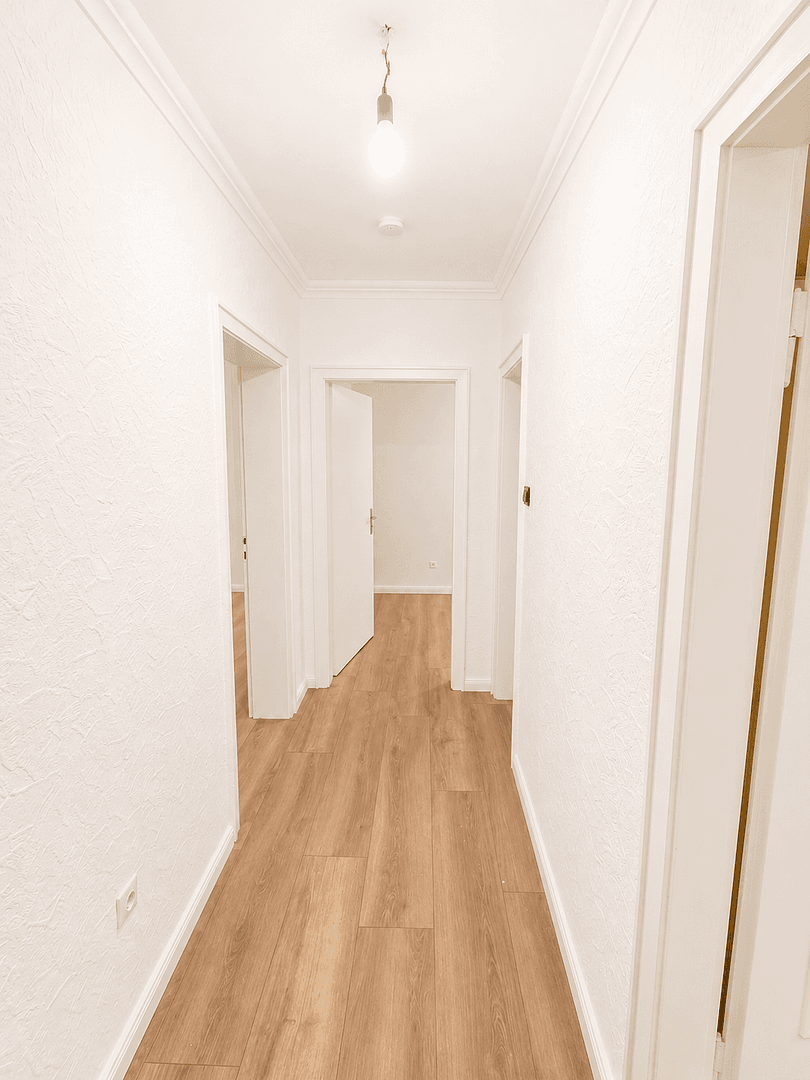 Pronájem bytu 3+1 63 m², Neuer Damm 40, Bremen, Bremen Pronájem bytu 3+1 63 m², Neuer Damm 40, Bremen, Bremen