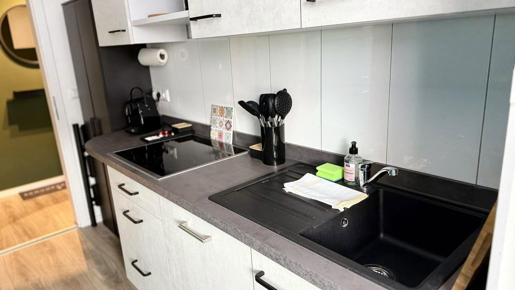 Pronájem bytu 2+1 50 m², Jakoberstr. 42, Augsburg, Bavorsko Pronájem bytu 2+1 50 m², Jakoberstr. 42, Augsburg, Bavorsko