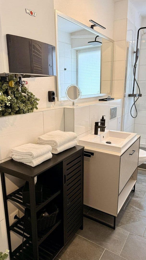 Pronájem bytu 2+1 50 m², Jakoberstr. 42, Augsburg, Bavorsko Pronájem bytu 2+1 50 m², Jakoberstr. 42, Augsburg, Bavorsko