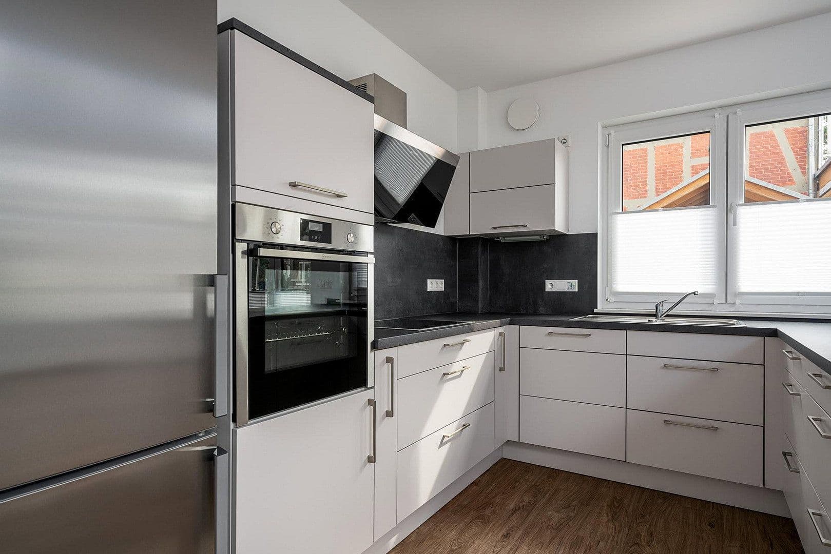 Pronájem bytu 3+1 102 m², Harleshäuser Straße 133, Kassel, Hessen Pronájem bytu 3+1 102 m², Harleshäuser Straße 133, Kassel, Hessen