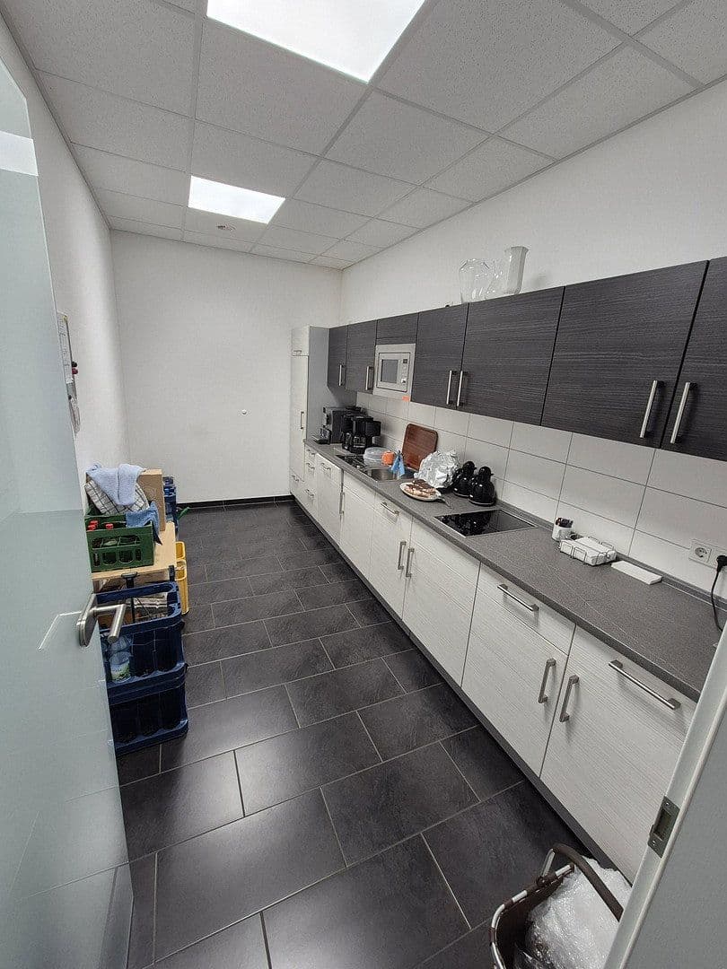 Pronájem nebytového prostoru 24.948 m², Lauchaer Höhe 29, Hörsel, Durynsko Pronájem nebytového prostoru 24.948 m², Lauchaer Höhe 29, Hörsel, Durynsko