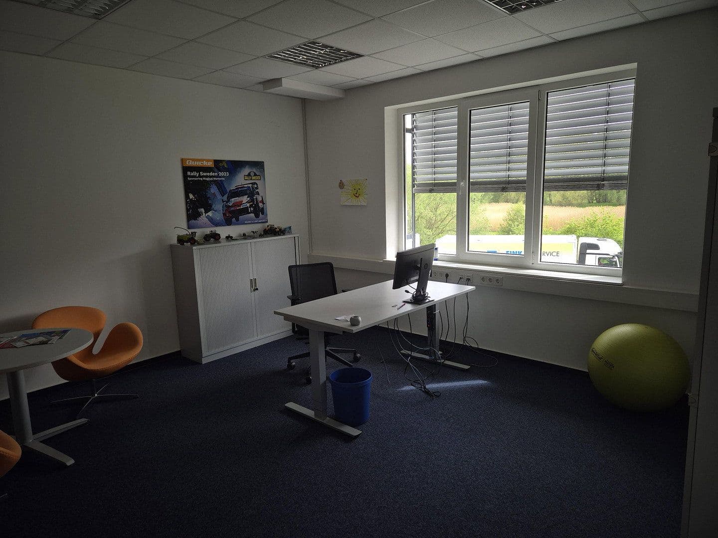 Pronájem nebytového prostoru 24.948 m², Lauchaer Höhe 29, Hörsel, Durynsko Pronájem nebytového prostoru 24.948 m², Lauchaer Höhe 29, Hörsel, Durynsko