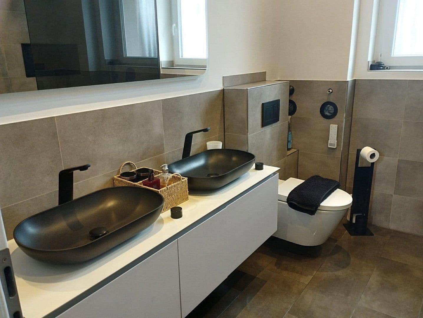 Prodej domu 290 m², pozemek 550 m², Solingen, Severní Porýní-Vestfálsko Prodej domu 290 m², pozemek 550 m², Solingen, Severní Porýní-Vestfálsko